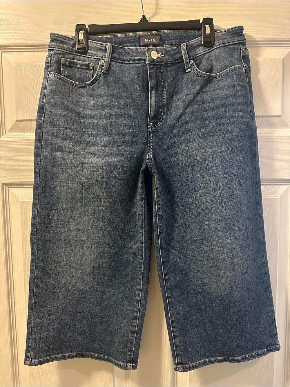 Women’s NYDJ Medium Blue Cropped Wide-Leg Jeans - Size 12
